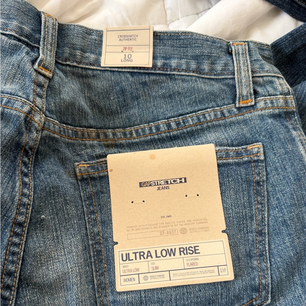 Women’s Blue Jeans